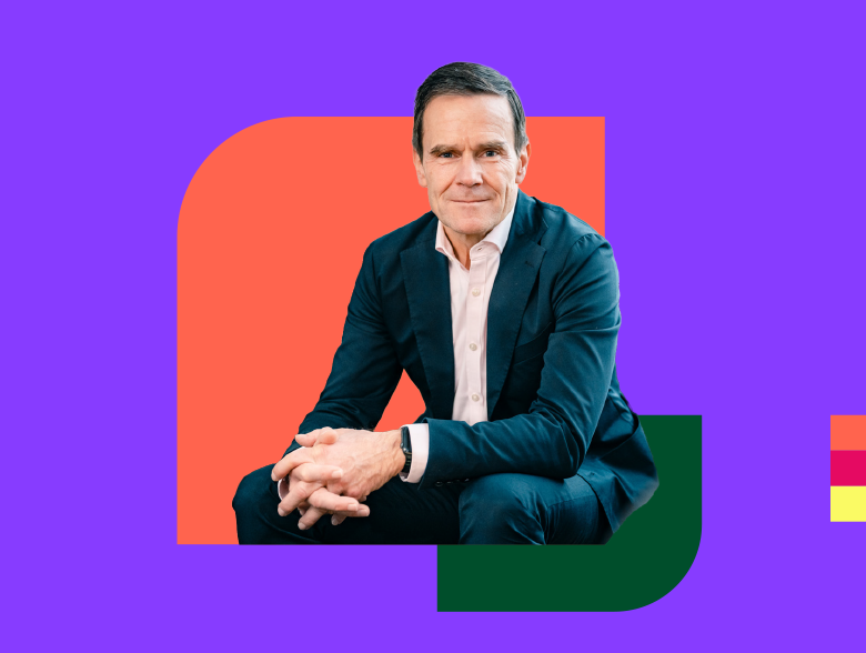 Cut-out-portrait_background-colours_two-shape_3.png